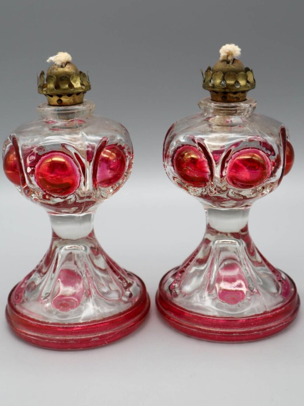 Vintage King's Crown Ruby Thumbprint / Bullseye Pressed Glass Miniature Oil Lamp - Picture 5 of 7